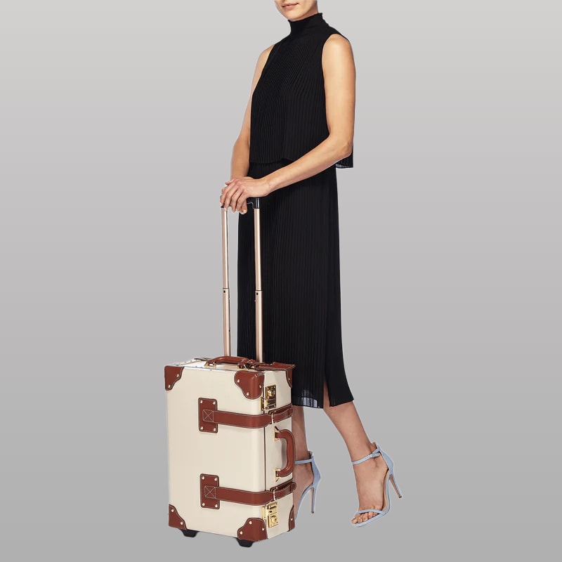 The Diplomat – Cream Carry‑On