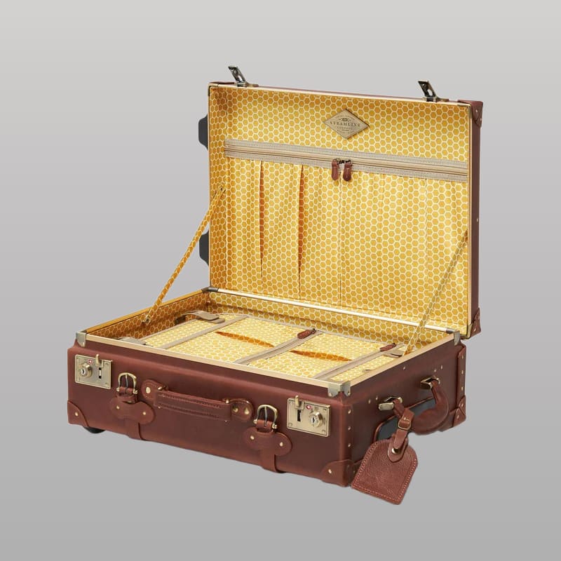 The Pioneer – Carry‑On