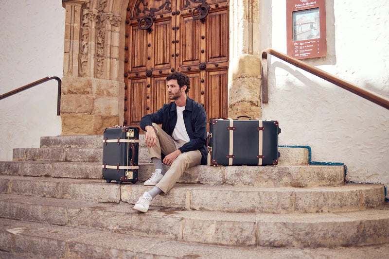 The Architect – Navy Carry‑On