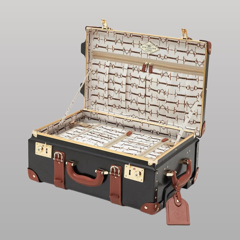 The Diplomat – Black Carry‑On