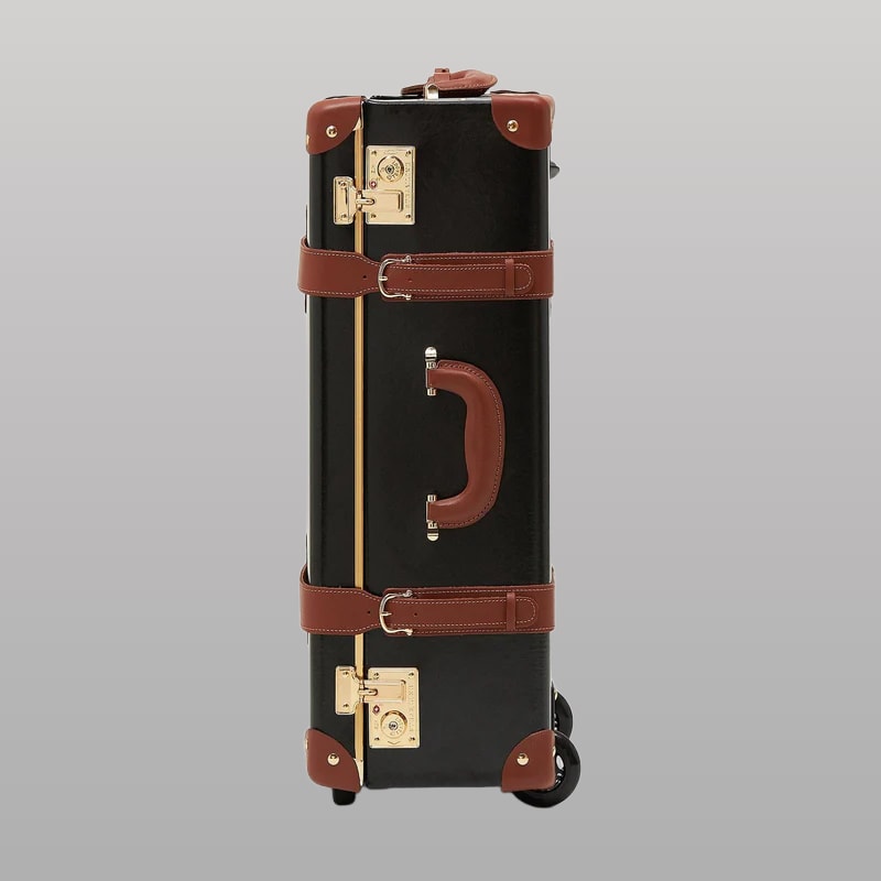 The Diplomat – Black Stowaway