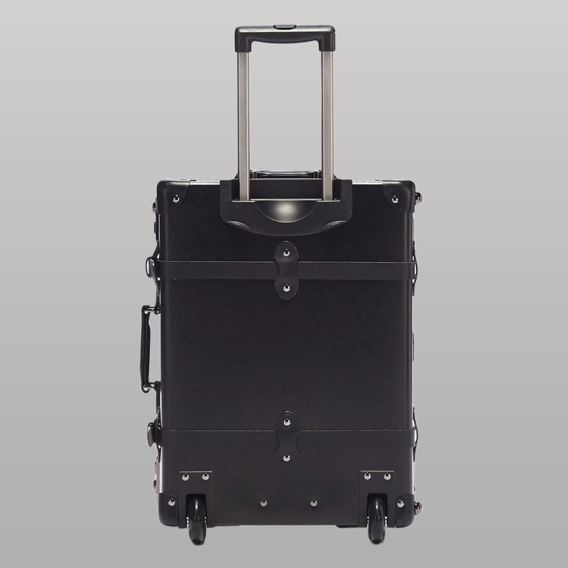 The Industrialist – Carry‑On